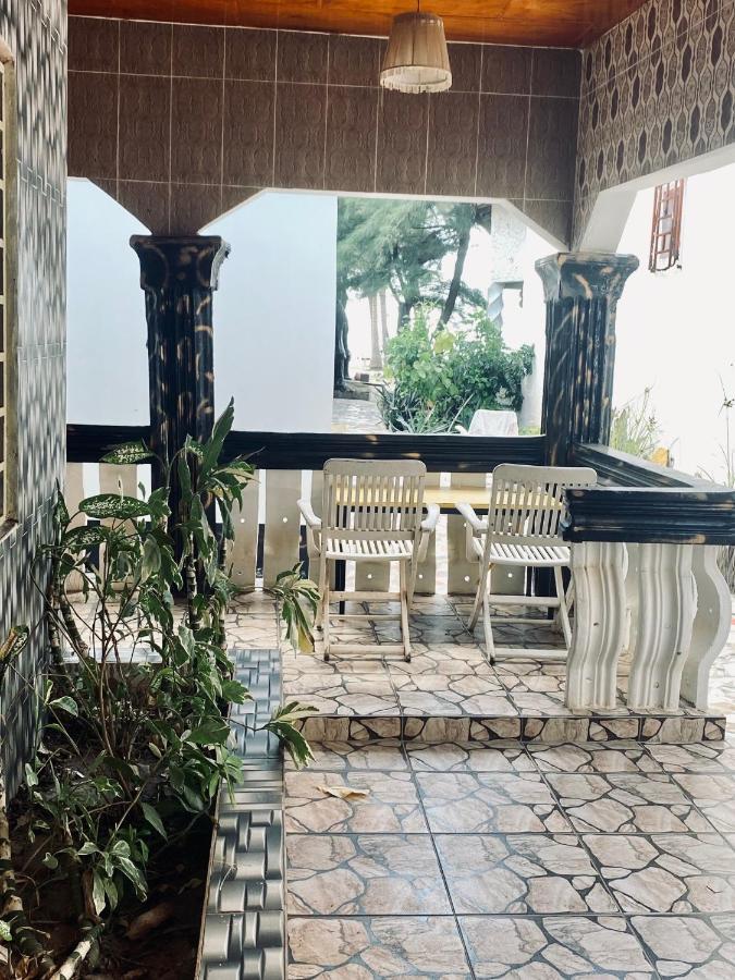 Jungle Beach Resort Sanyang Екстер'єр фото